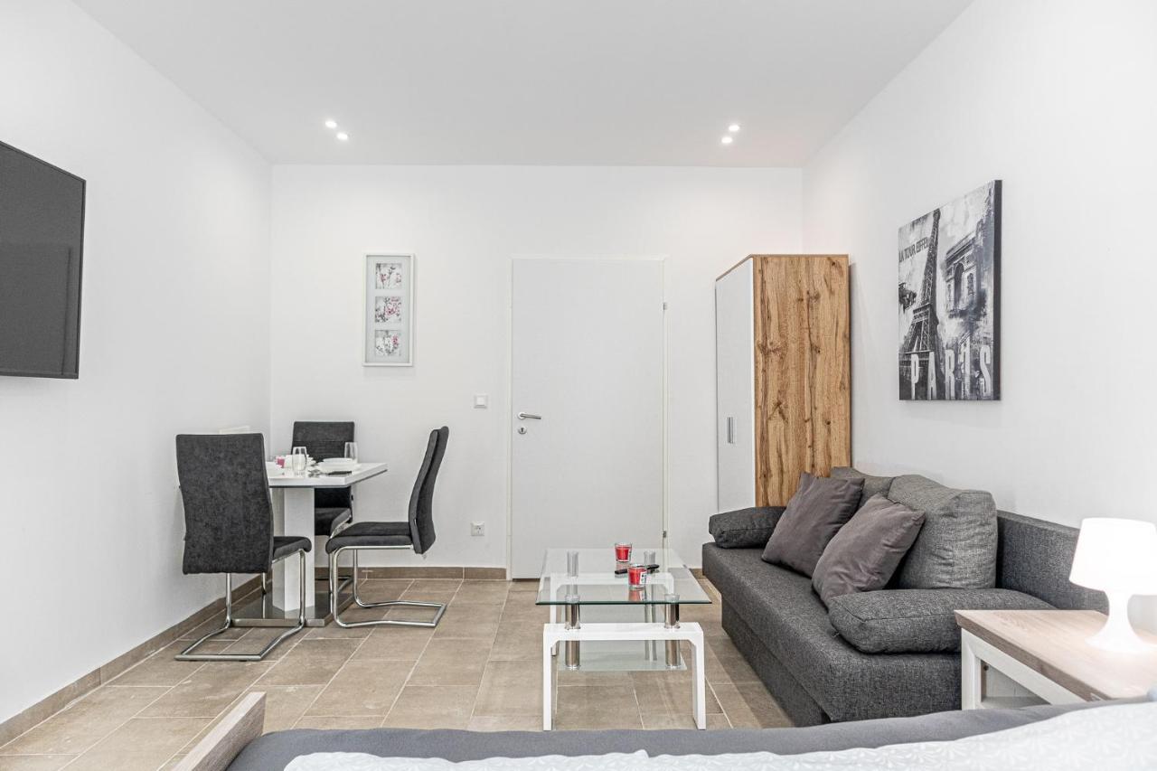9 Min From City Center - Lovely Studio Near U1 Reumannplatz Vienna Exterior photo